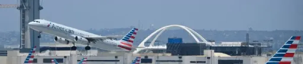 ¿Cómo me comunico con American Airlines